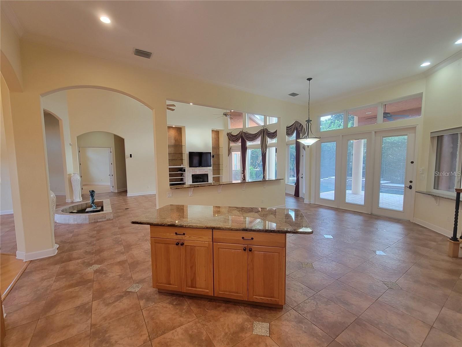 Image 23 of 68 For 10209 Thurston Groves Boulevard