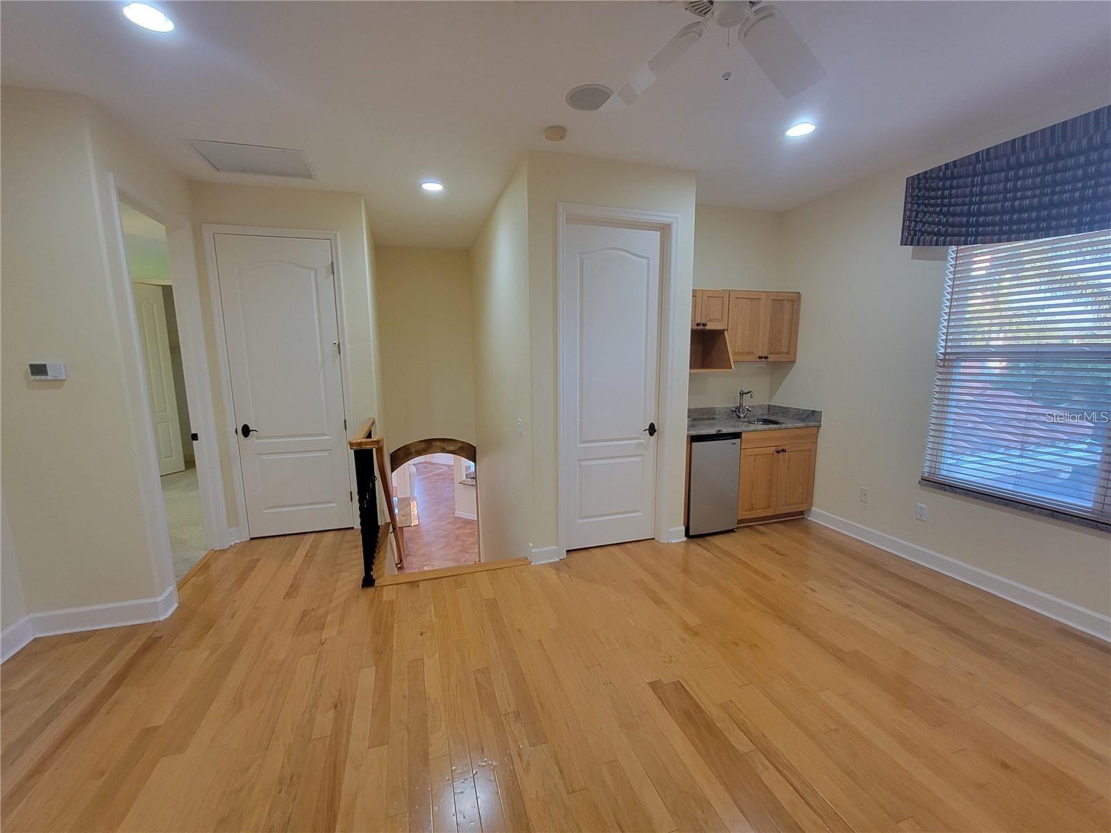 Image 39 of 68 For 10209 Thurston Groves Boulevard