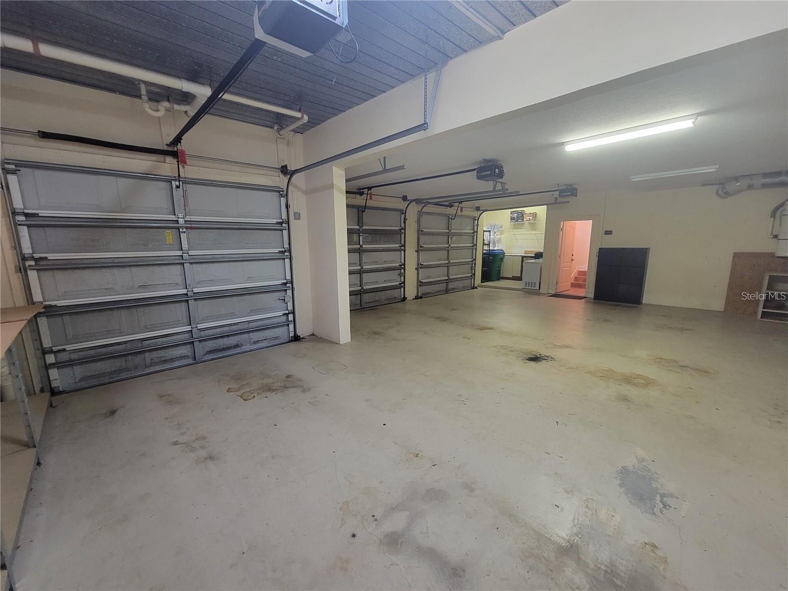 Image 45 of 68 For 10209 Thurston Groves Boulevard