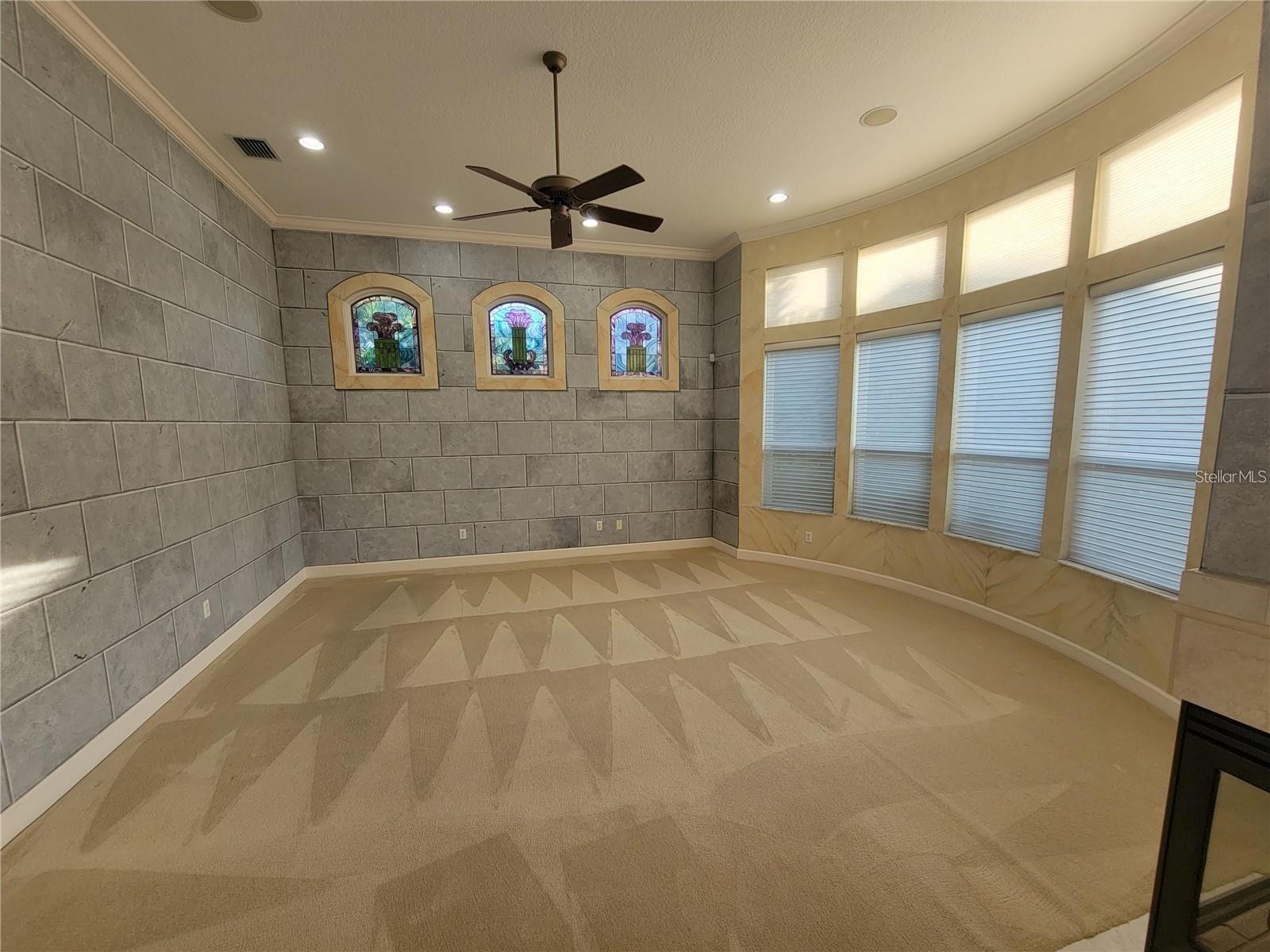 Image 54 of 68 For 10209 Thurston Groves Boulevard