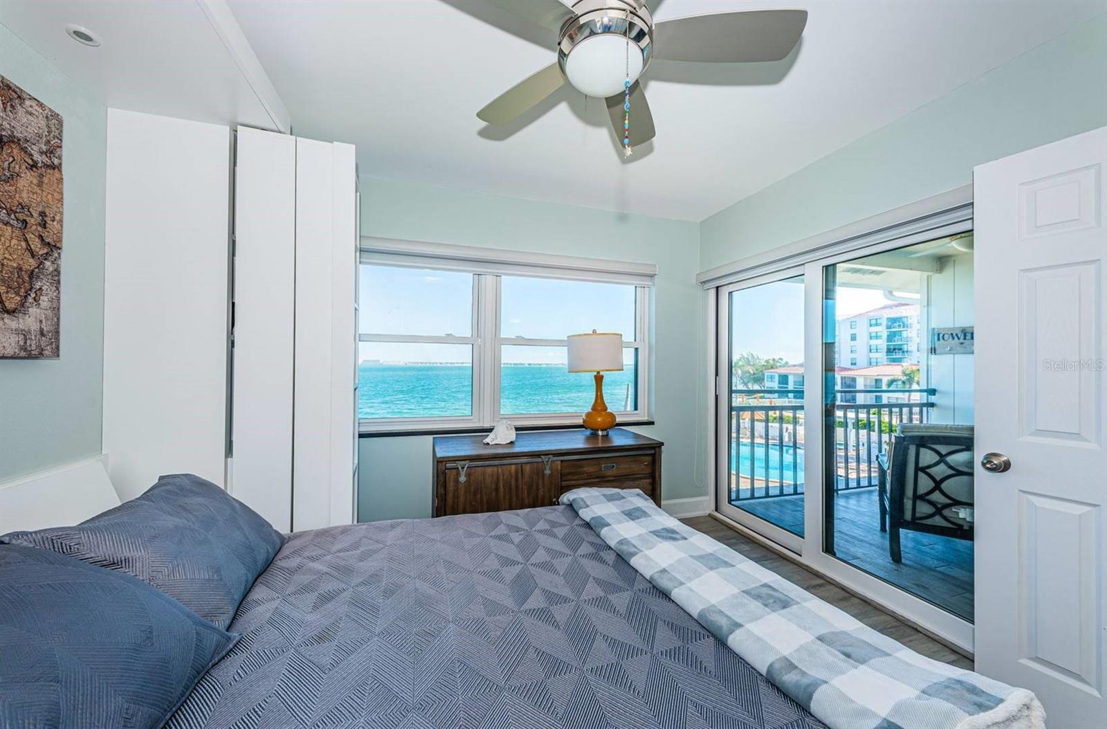 Image 12 of 19 For 6265 Sun Boulevard 309