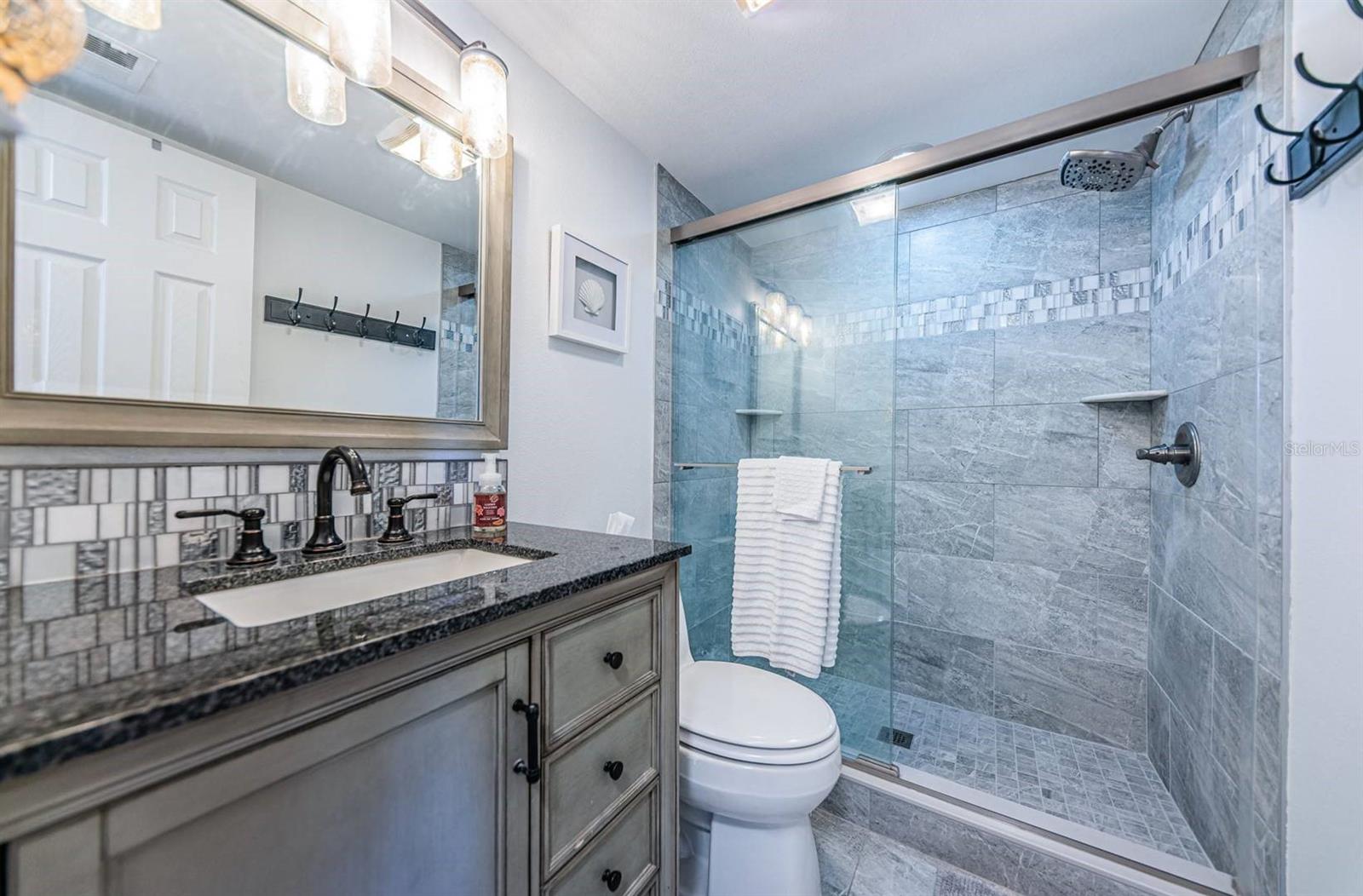 Image 13 of 19 For 6265 Sun Boulevard 309