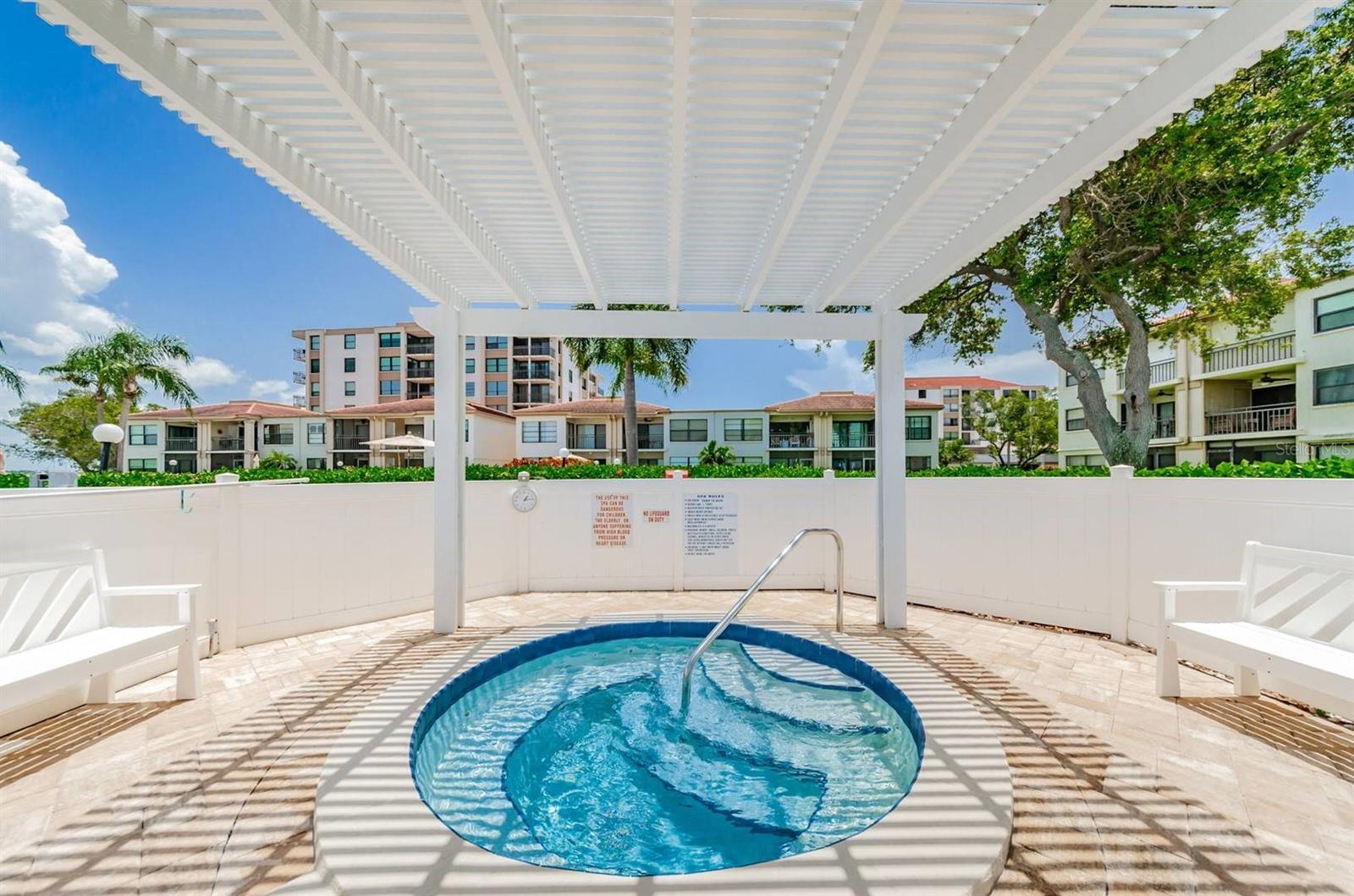 Image 17 of 19 For 6265 Sun Boulevard 309