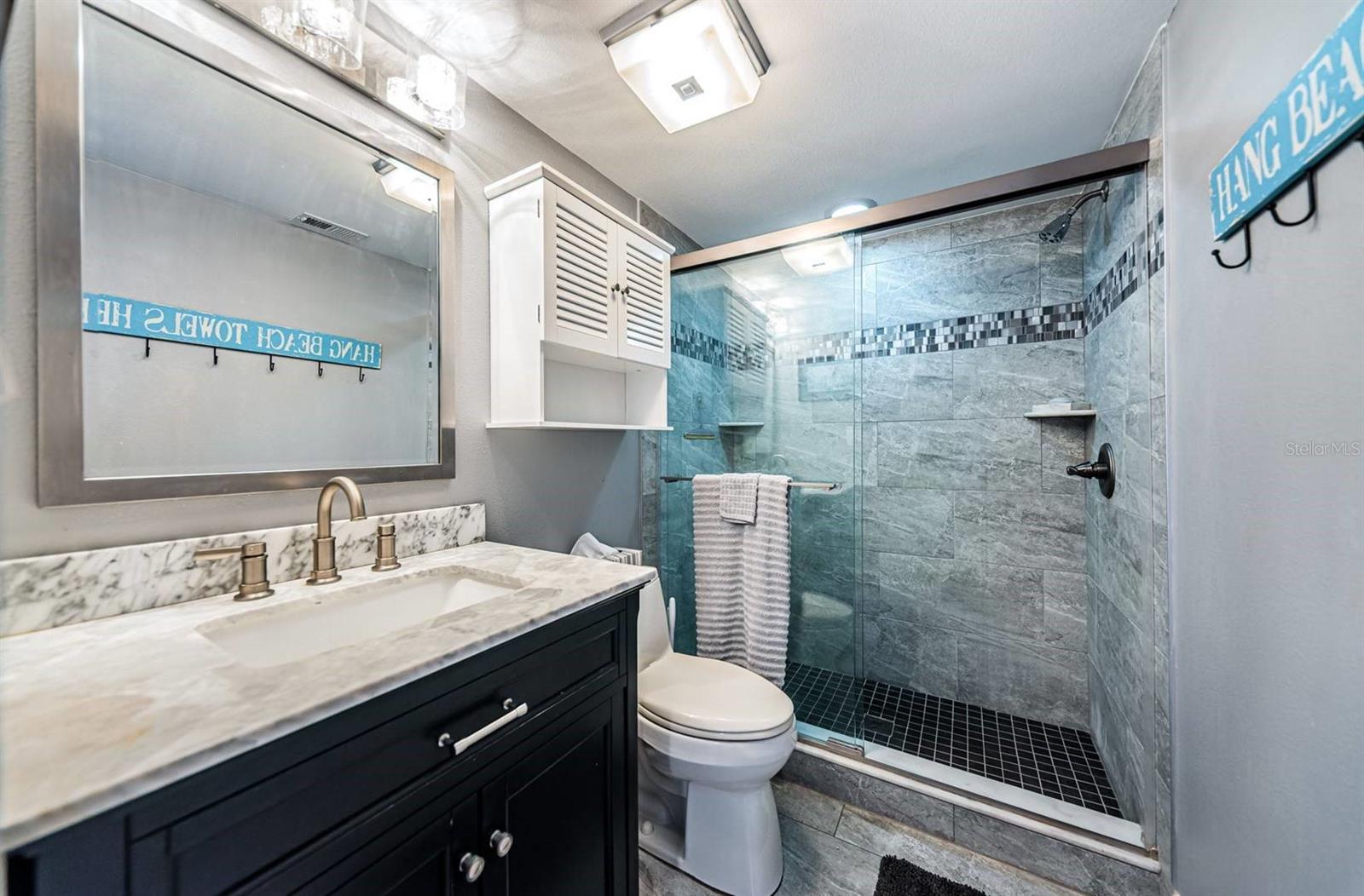 Image 8 of 19 For 6265 Sun Boulevard 309