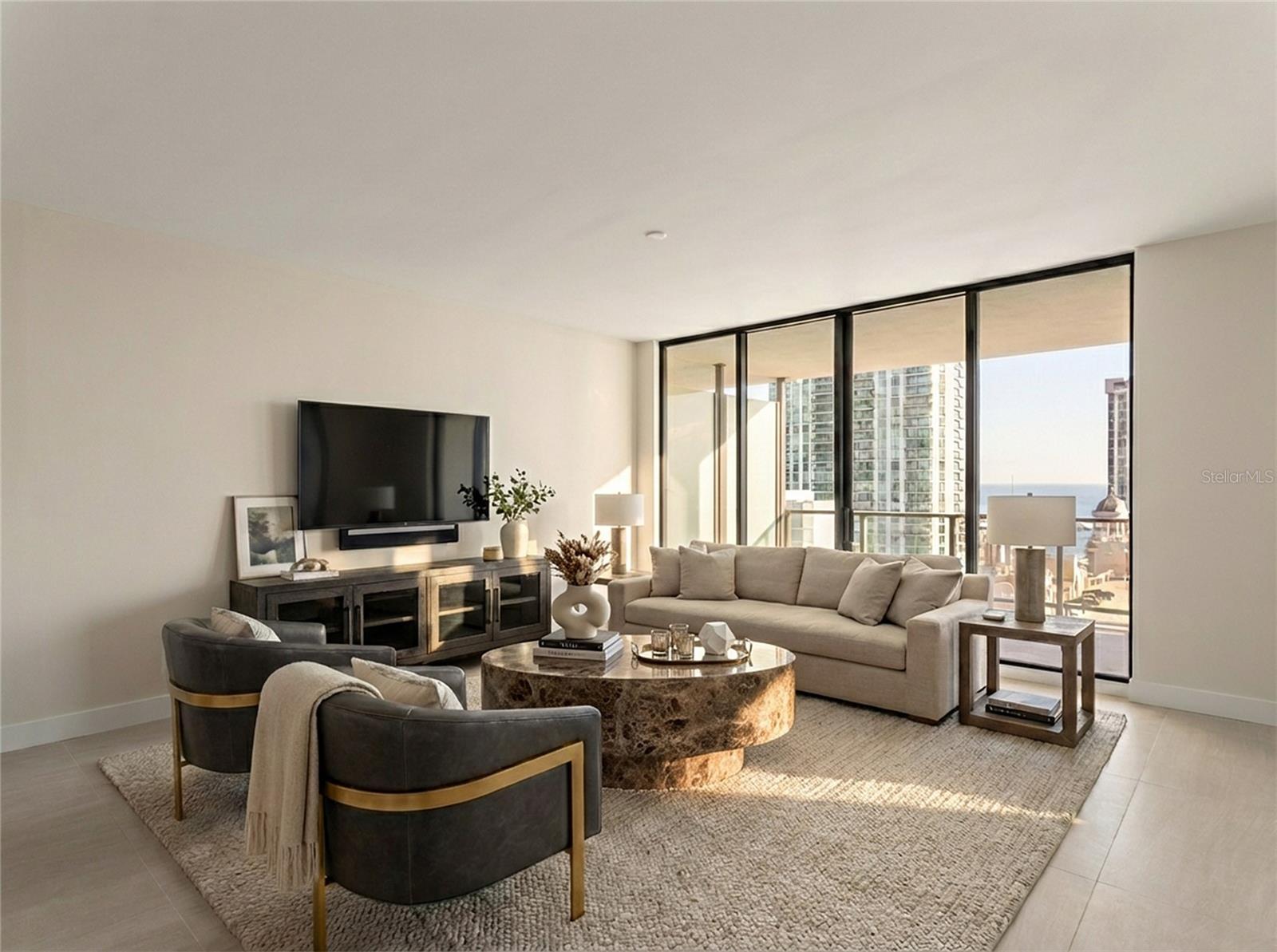 Image 2 of 65 For 275 1st Avenue S 1604