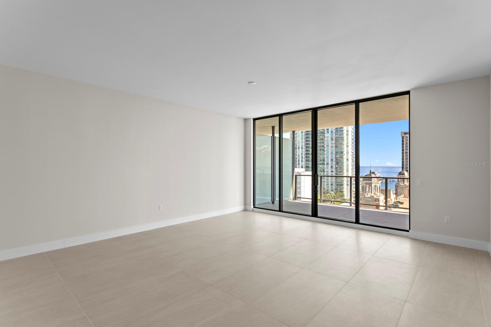 Image 40 of 65 For 275 1st Avenue S 1604