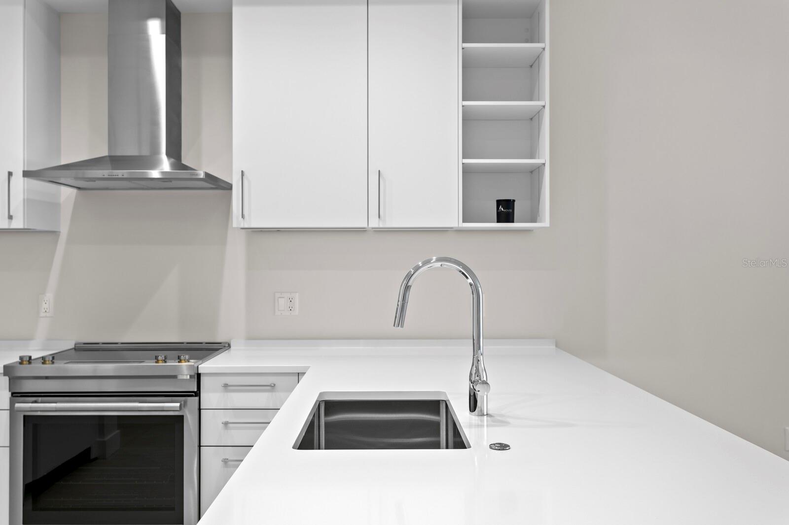 Image 48 of 65 For 275 1st Avenue S 1604