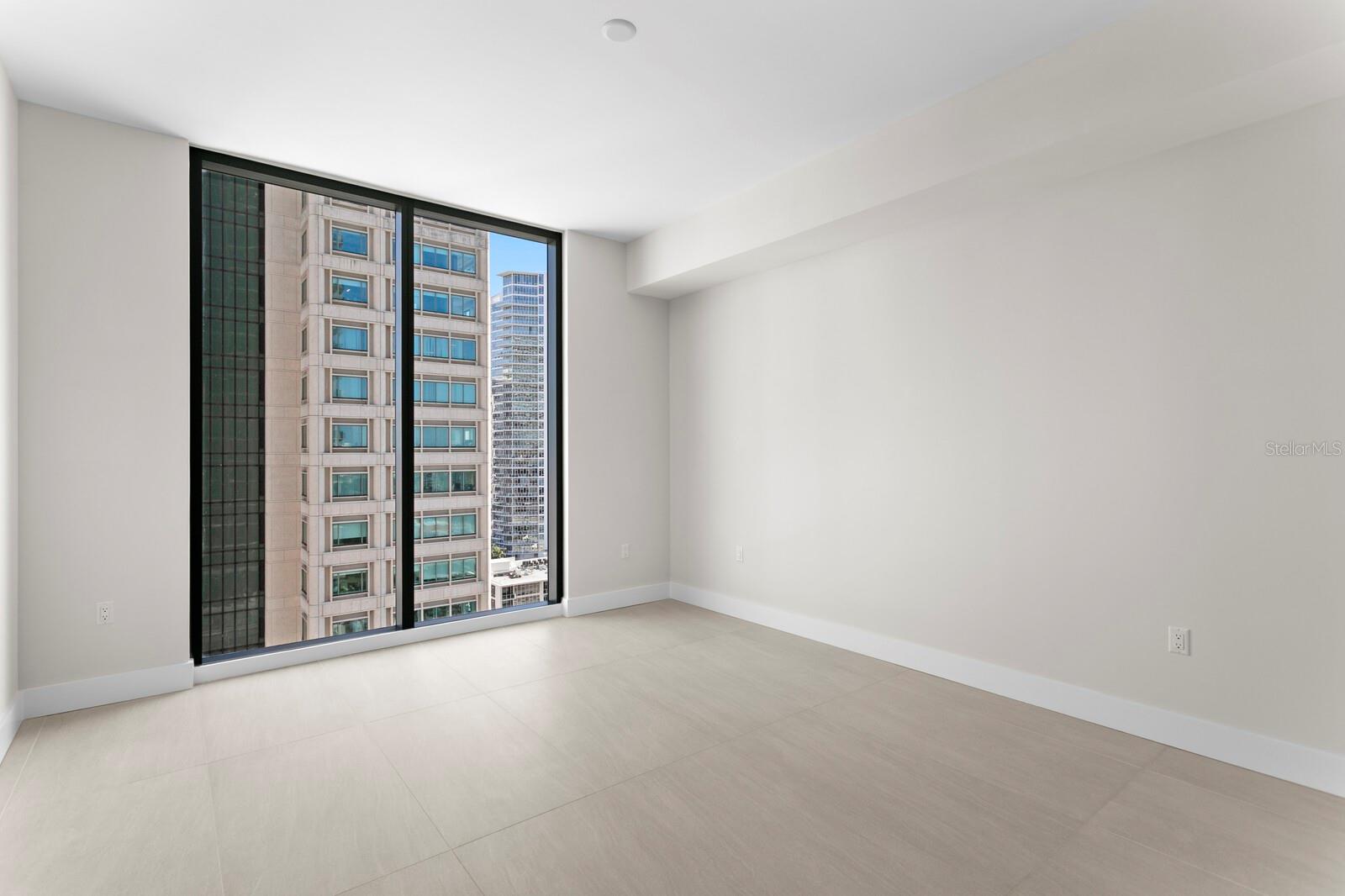 Image 52 of 65 For 275 1st Avenue S 1604