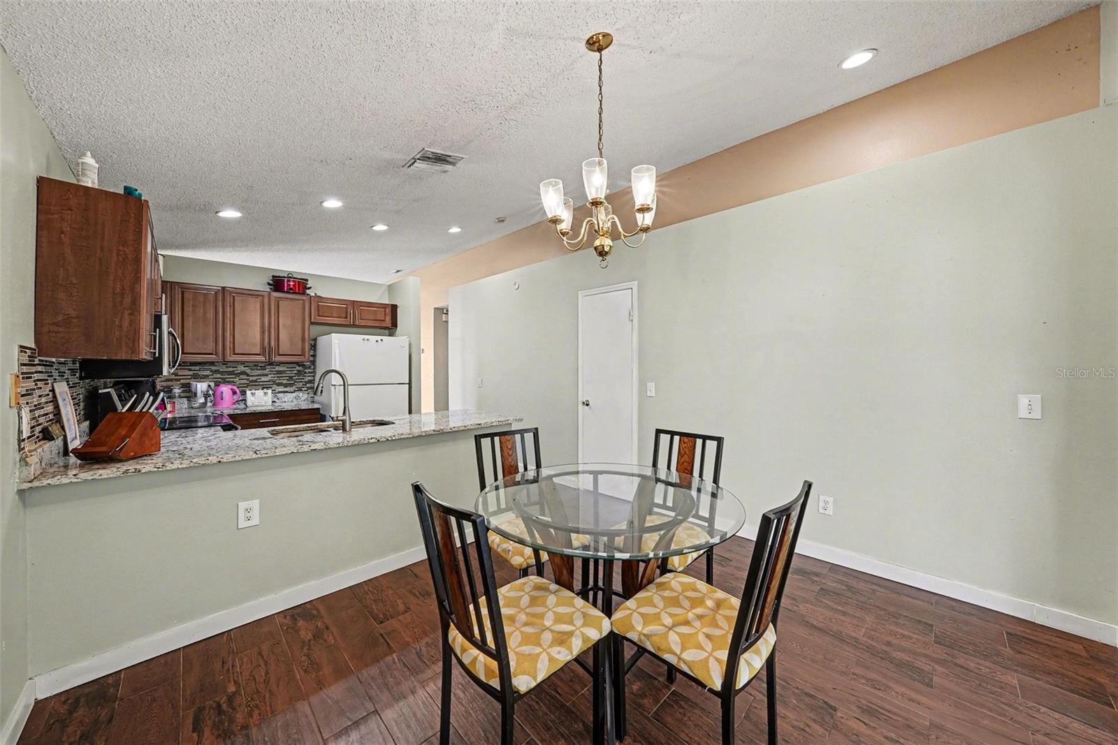 Image 8 of 22 For 1817 Coyote Place