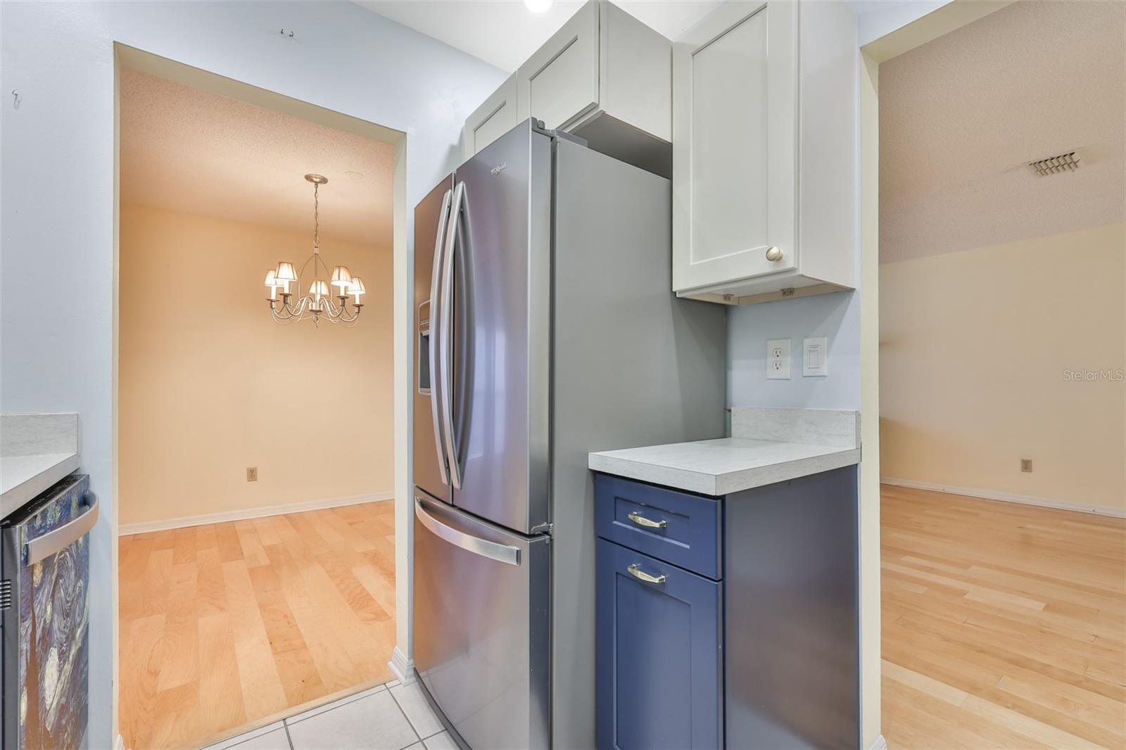 Image 23 of 67 For 1906 Canterbury Lane 16