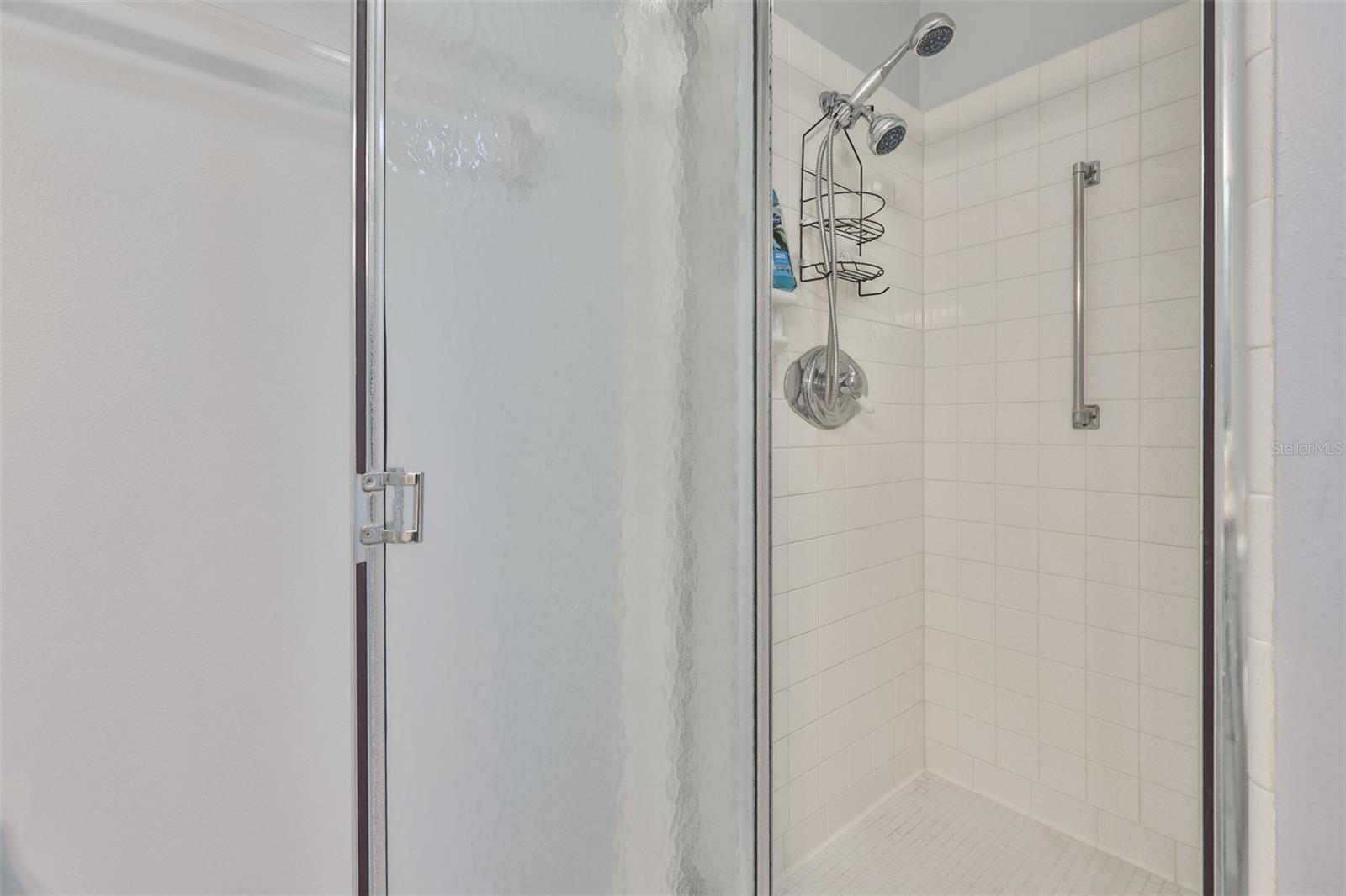 Image 39 of 67 For 1906 Canterbury Lane 16