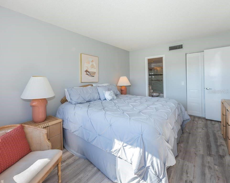 Image 7 of 19 For 5724 Puerta Del Sol Boulevard S 248