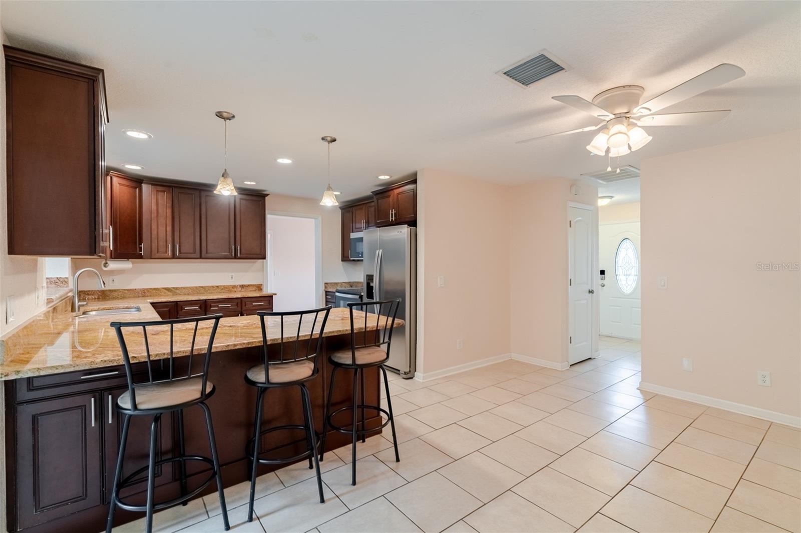 Image 21 of 37 For 8918 134th Street