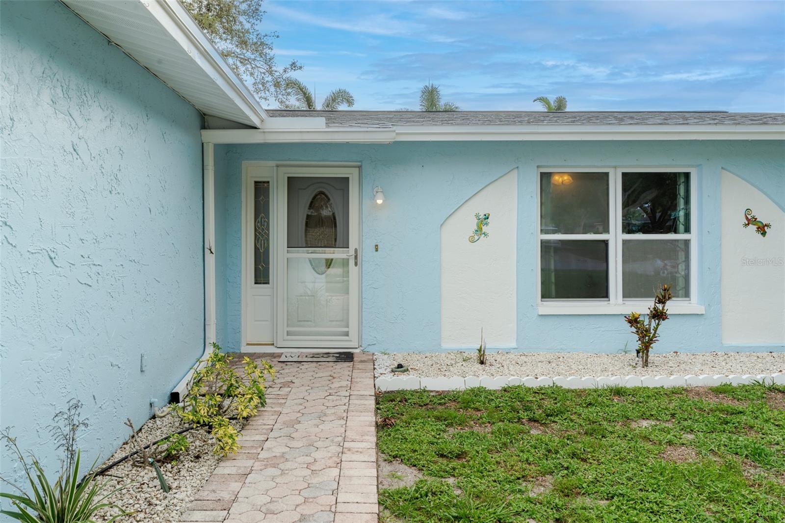 Image 5 of 37 For 8918 134th Street