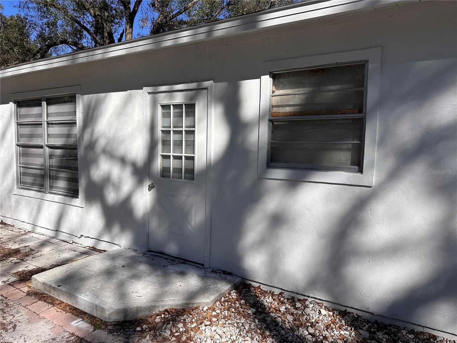 Image 4 of 5 For 3805 Crenshaw Street