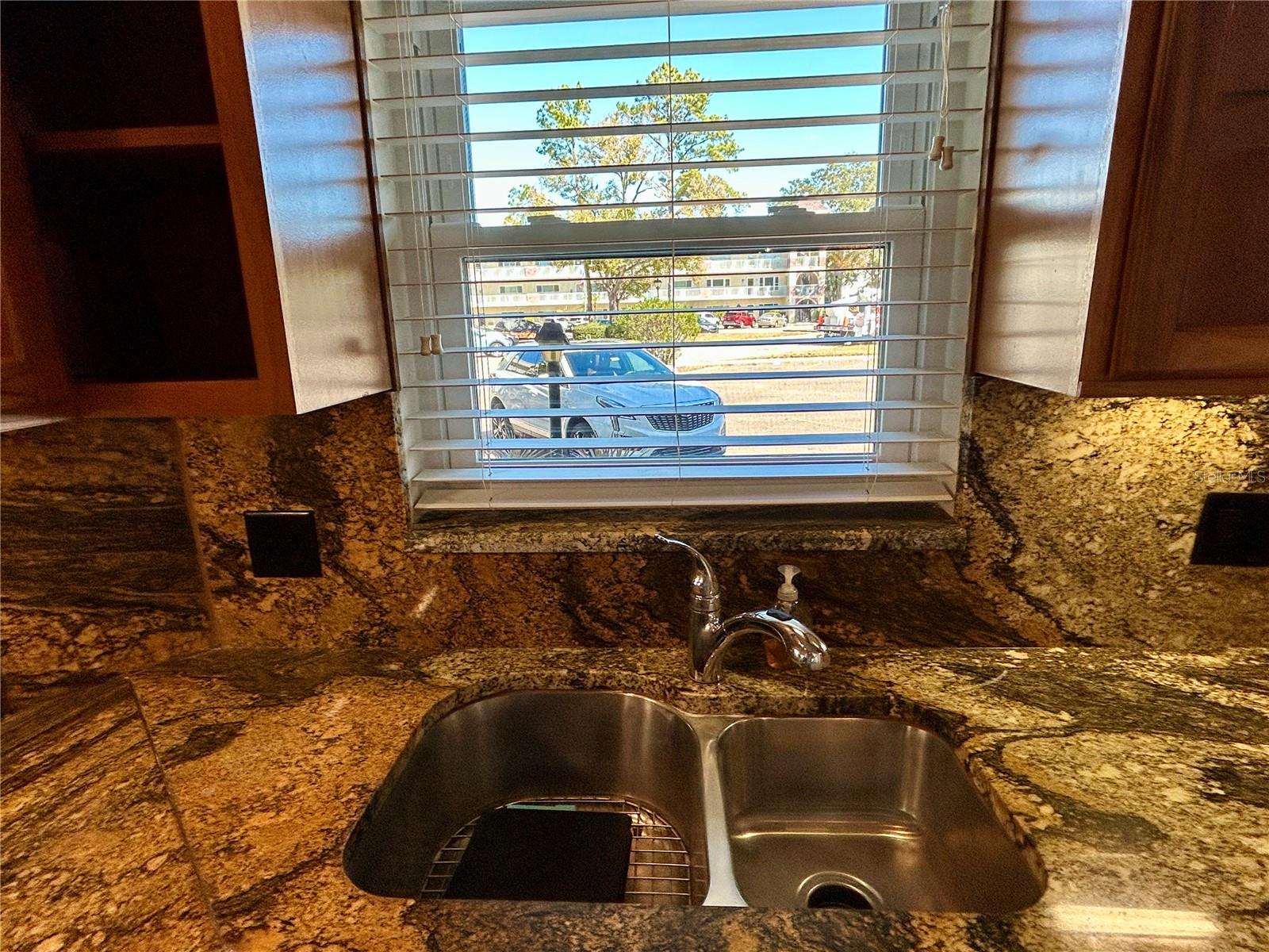 Image 13 of 61 For 2261 Swedish Drive 21