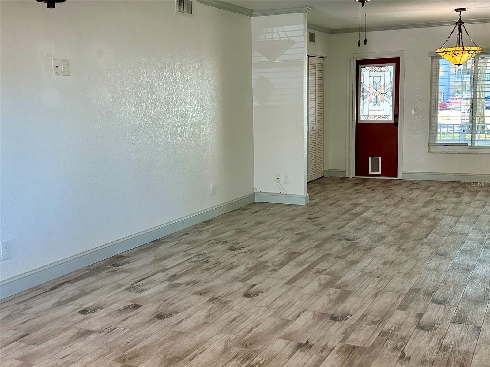 Image 15 of 61 For 2261 Swedish Drive 21