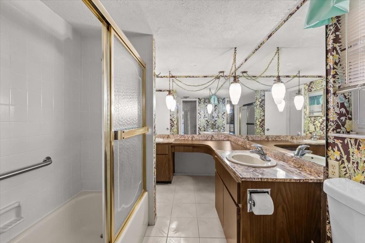 Image 26 of 49 For 7132 Bramblewood Drive