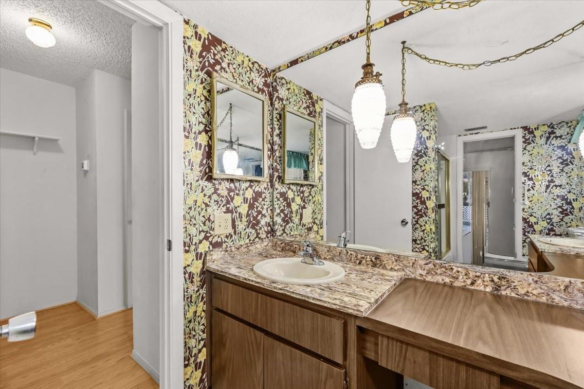 Image 27 of 49 For 7132 Bramblewood Drive