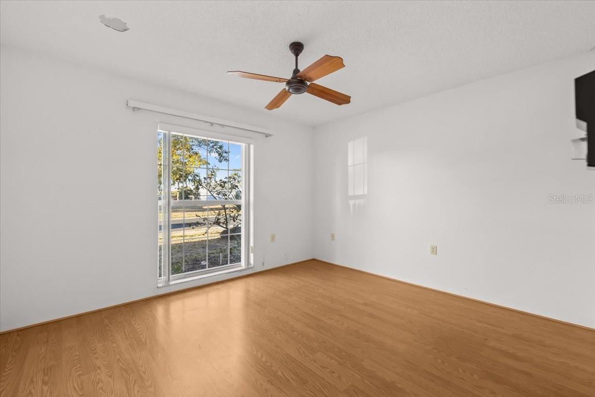 Image 29 of 49 For 7132 Bramblewood Drive