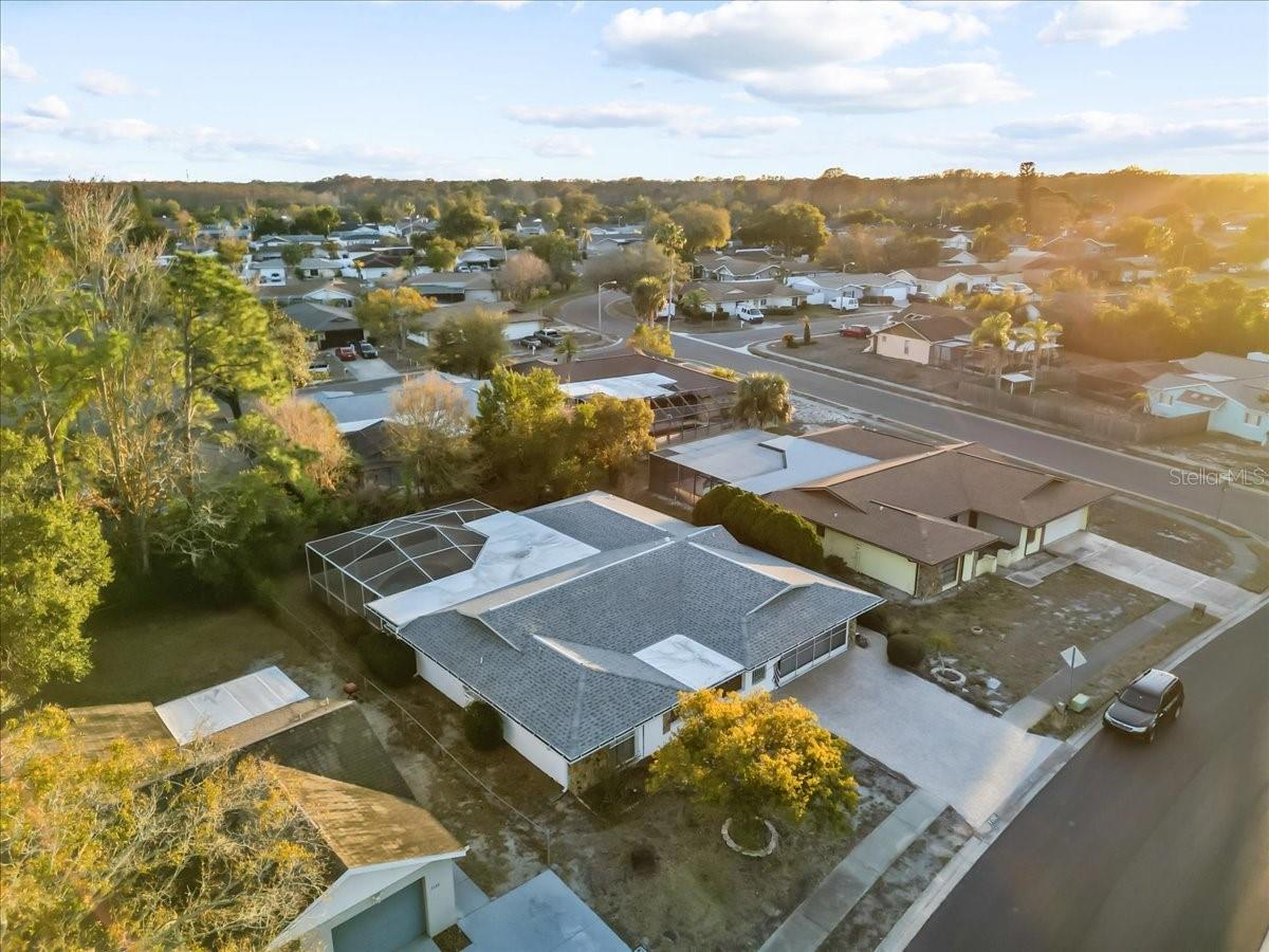 Image 45 of 49 For 7132 Bramblewood Drive