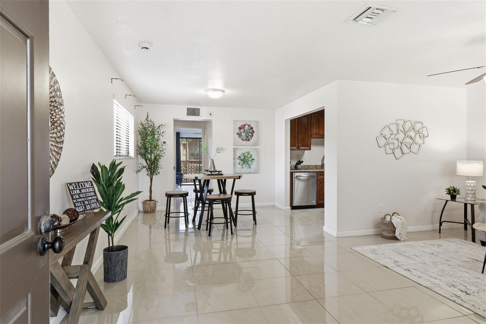 Image 7 of 24 For 11808 Raintree Lake Lane C