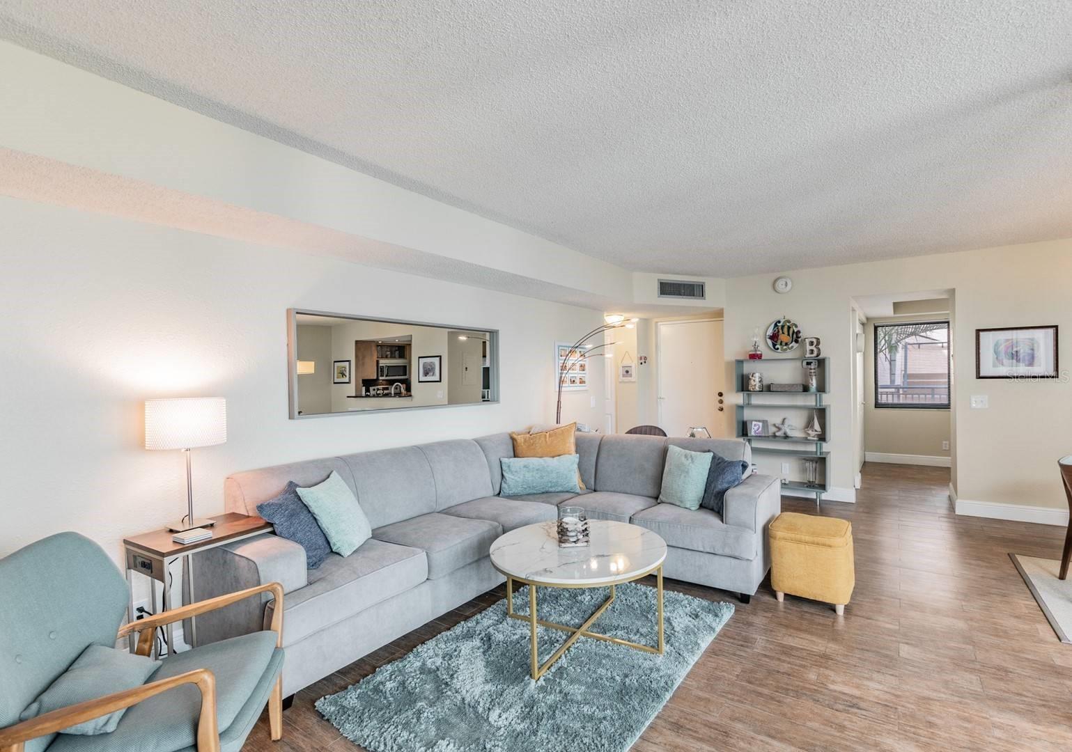 Image 13 of 23 For 5541 Puerta Del Sol Boulevard S 316