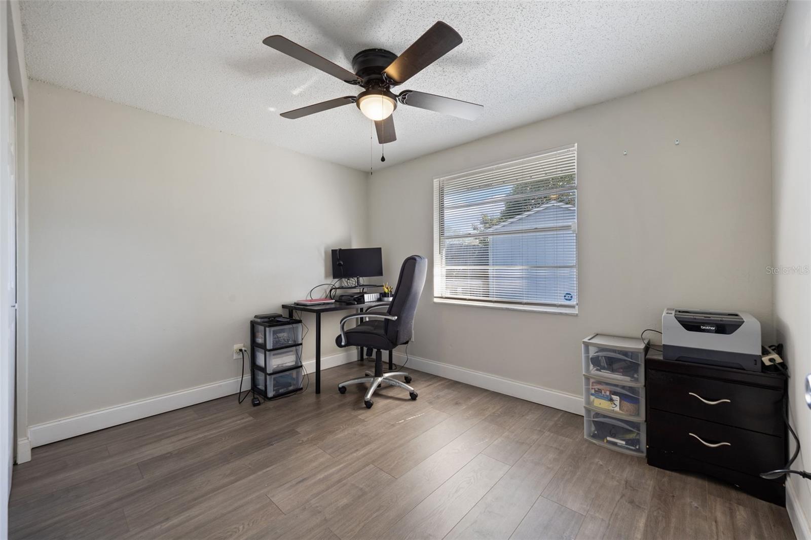 Image 30 of 39 For 7212 Lunita Court