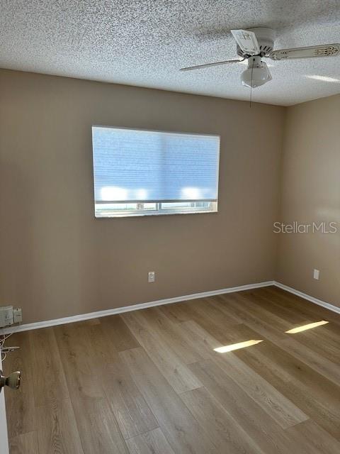 Image 18 of 31 For 3654 El Camino Court