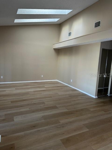 Image 9 of 31 For 3654 El Camino Court