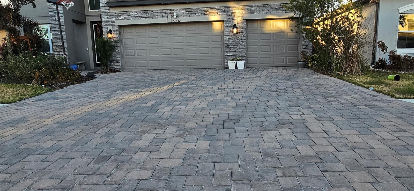 Image 24 of 26 For 12337 Shining Willow Street