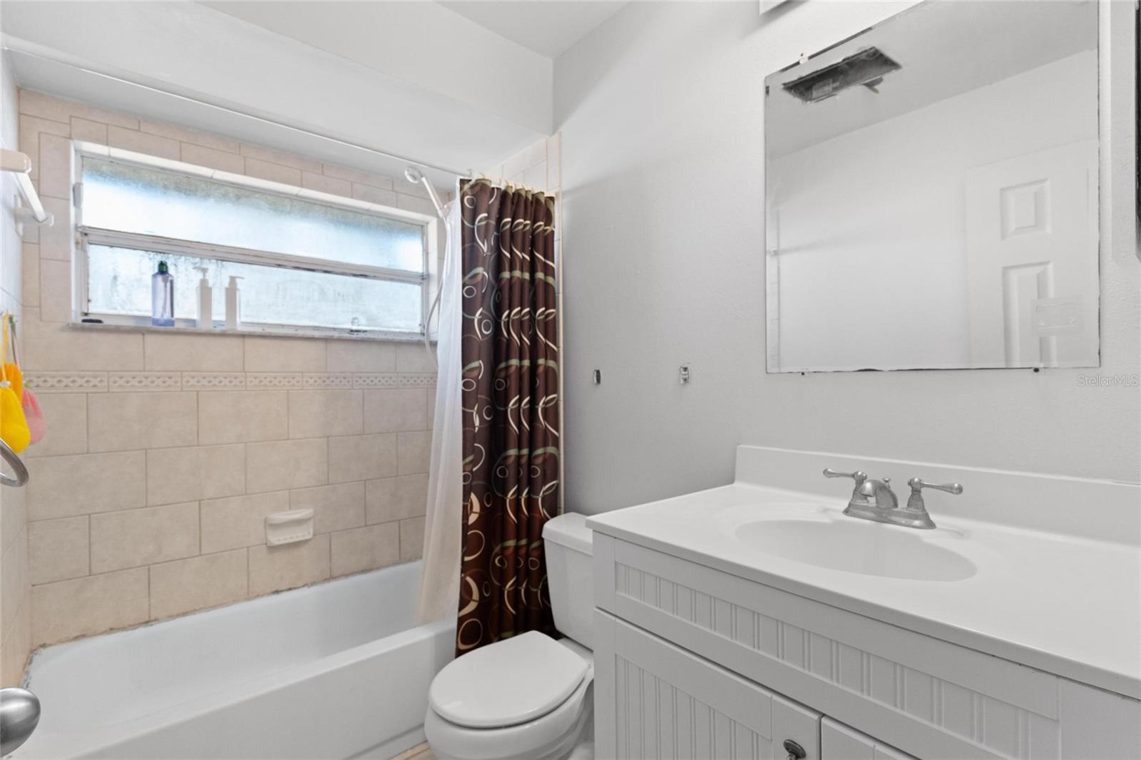 Image 17 of 30 For 15648 Bear Creek Drive