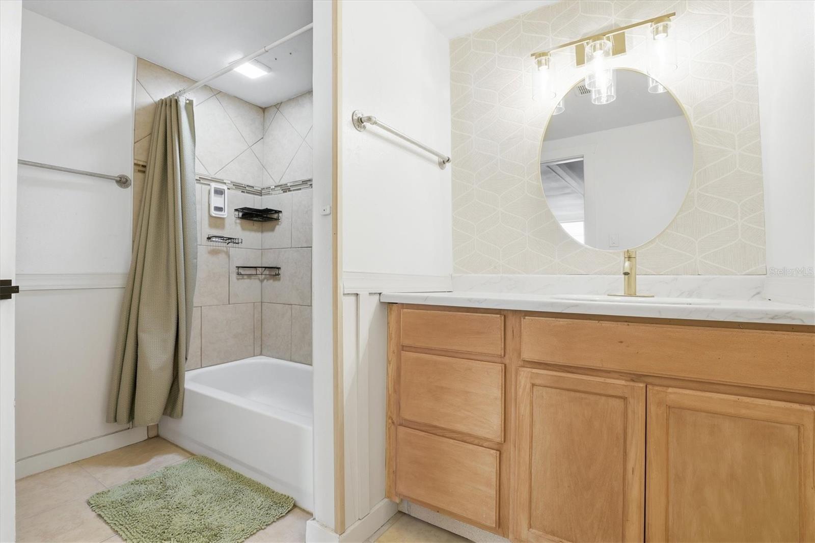 Image 10 of 24 For 206 Genesee Street