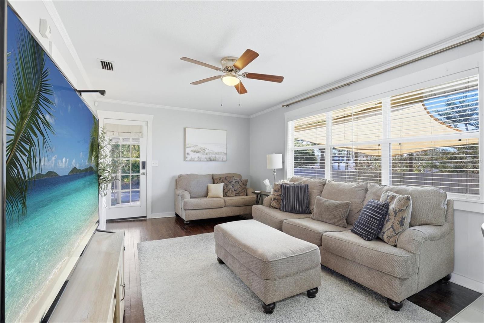 Image 15 of 24 For 206 Genesee Street