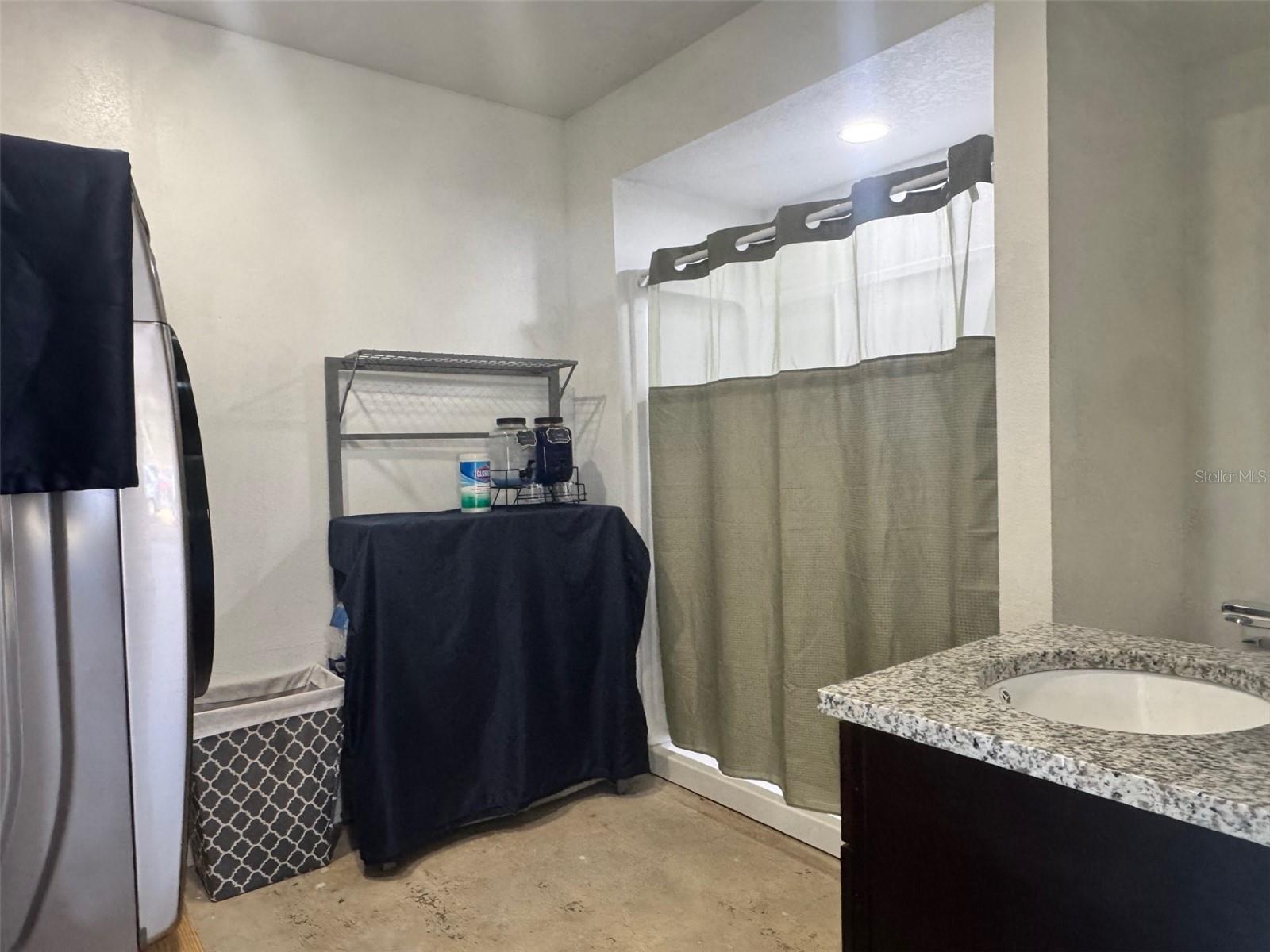 Image 27 of 30 For 38706 River Road