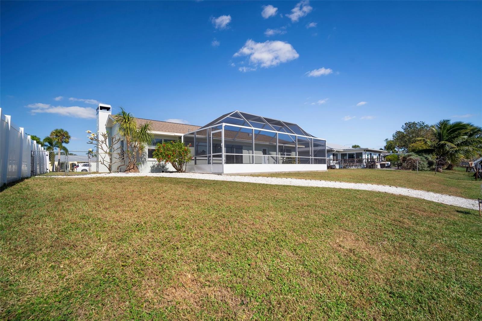 Image 19 of 40 For 910 Spindle Palm Way