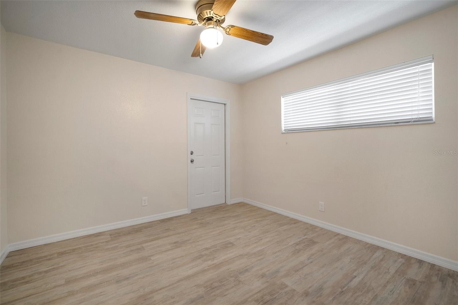 Image 29 of 40 For 910 Spindle Palm Way