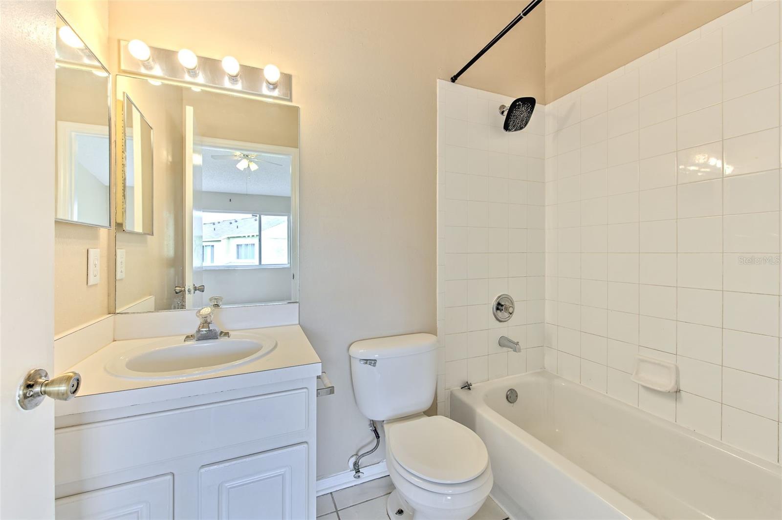 Image 23 of 38 For 1309 Costa Mesa Drive