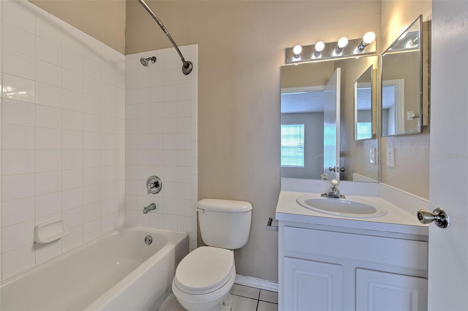 Image 27 of 38 For 1309 Costa Mesa Drive