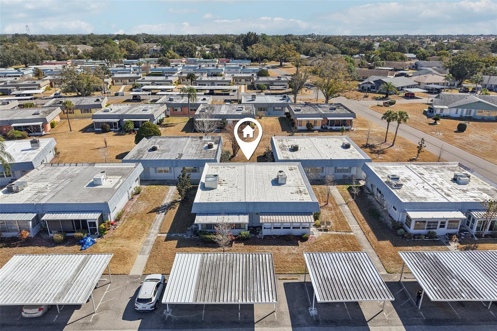 Image 28 of 57 For 202 Bedford Trail 116