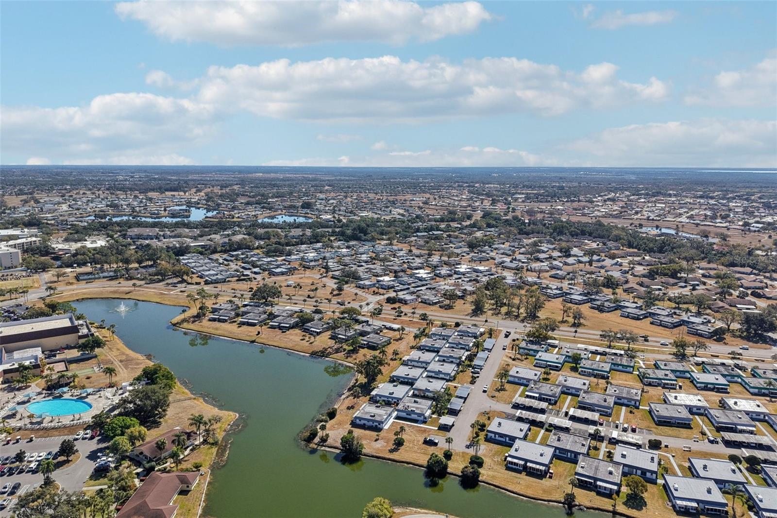 Image 30 of 57 For 202 Bedford Trail 116