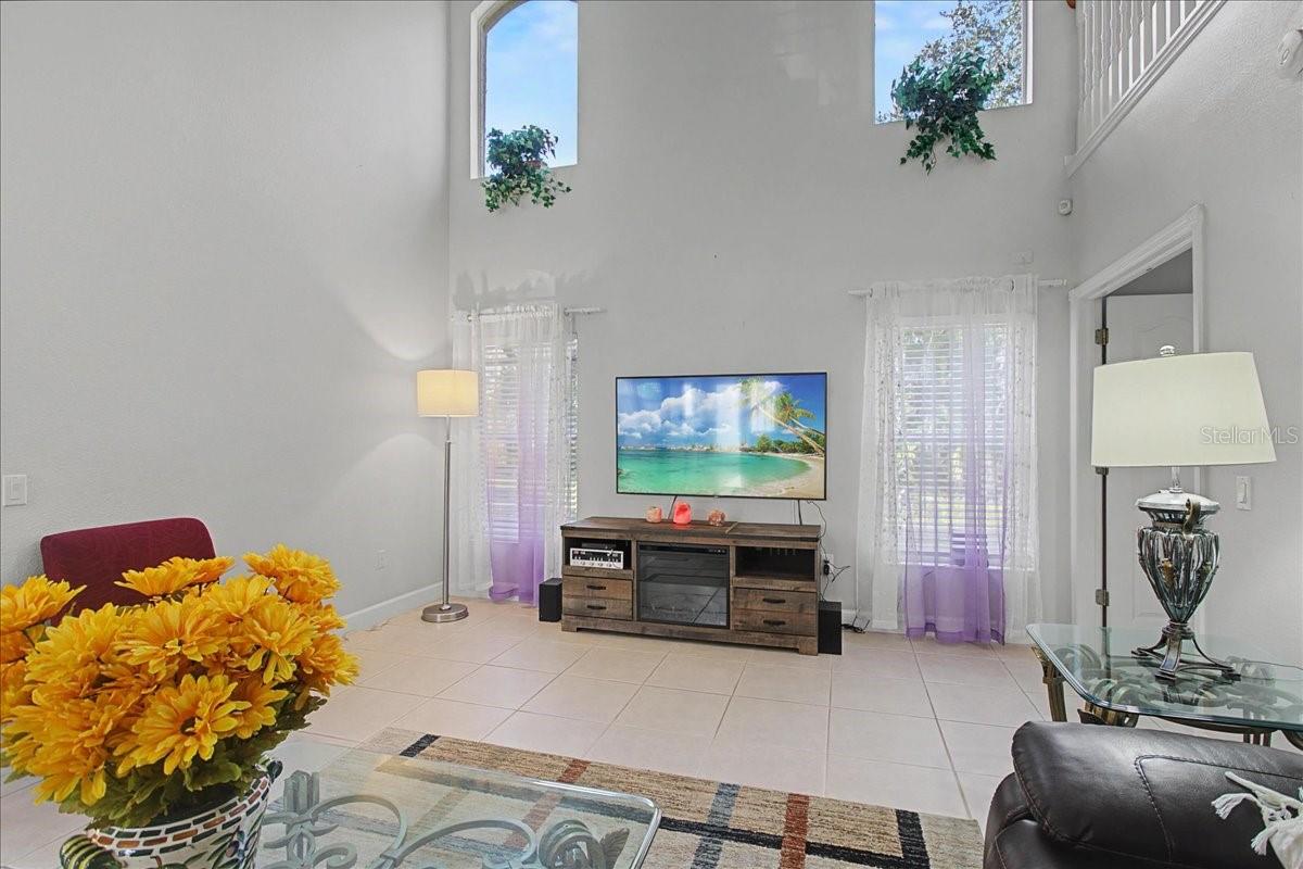 Listing photo id 12 for 16204 Hampton Trace Court