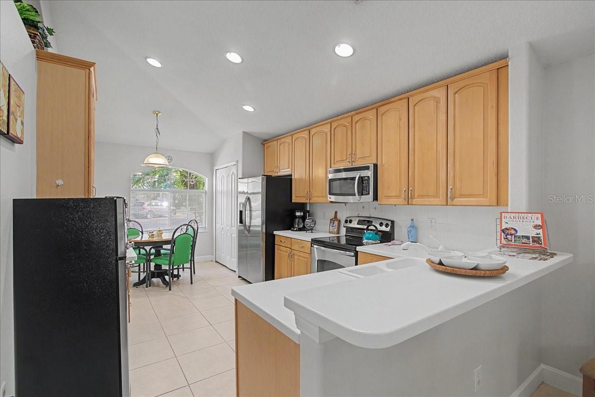 Listing photo id 15 for 16204 Hampton Trace Court