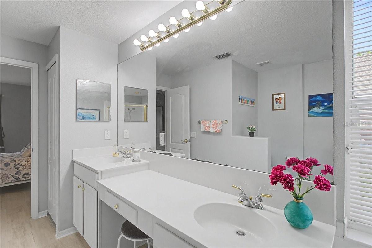 Listing photo id 27 for 16204 Hampton Trace Court