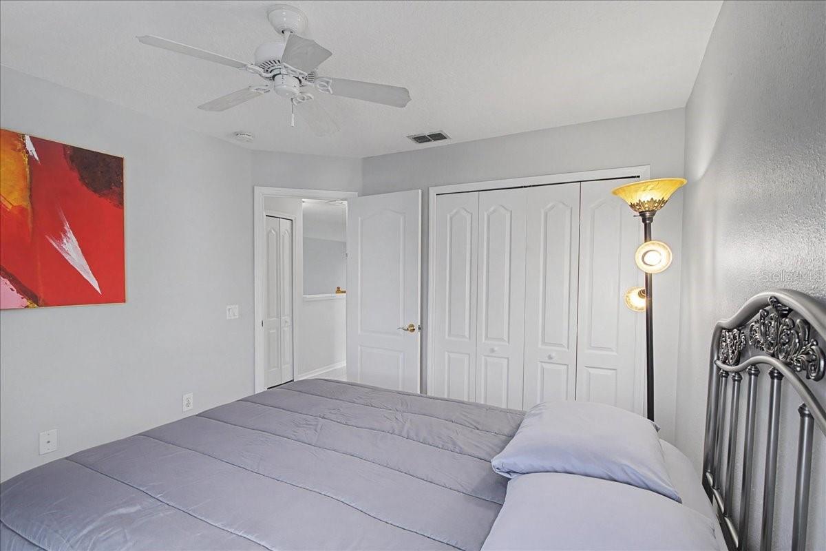 Listing photo id 45 for 16204 Hampton Trace Court