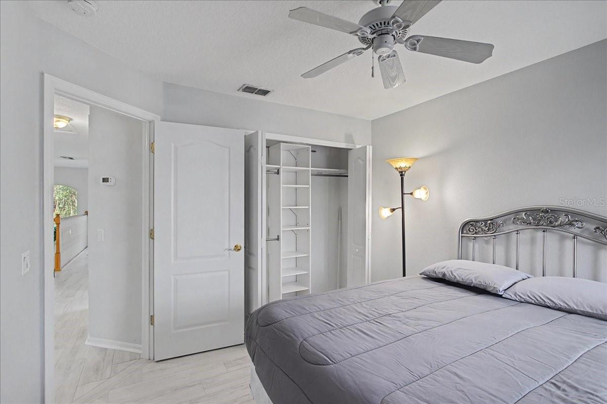 Listing photo id 46 for 16204 Hampton Trace Court