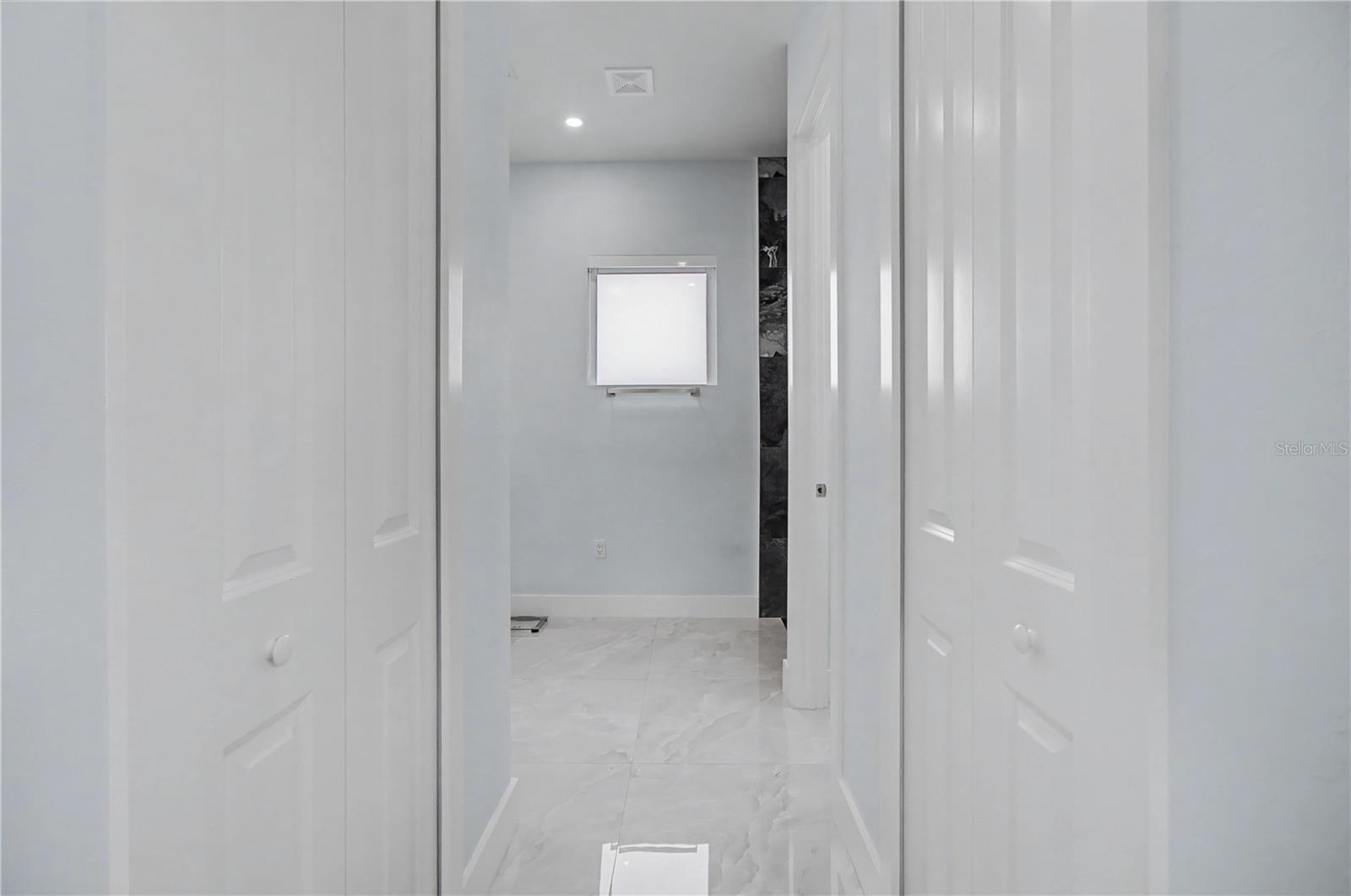 Image 17 of 42 For 3705 23rd Street Sw