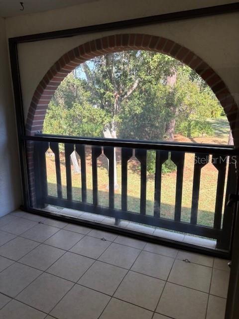 Image 7 of 12 For 380 Bayshore Boulevard 206