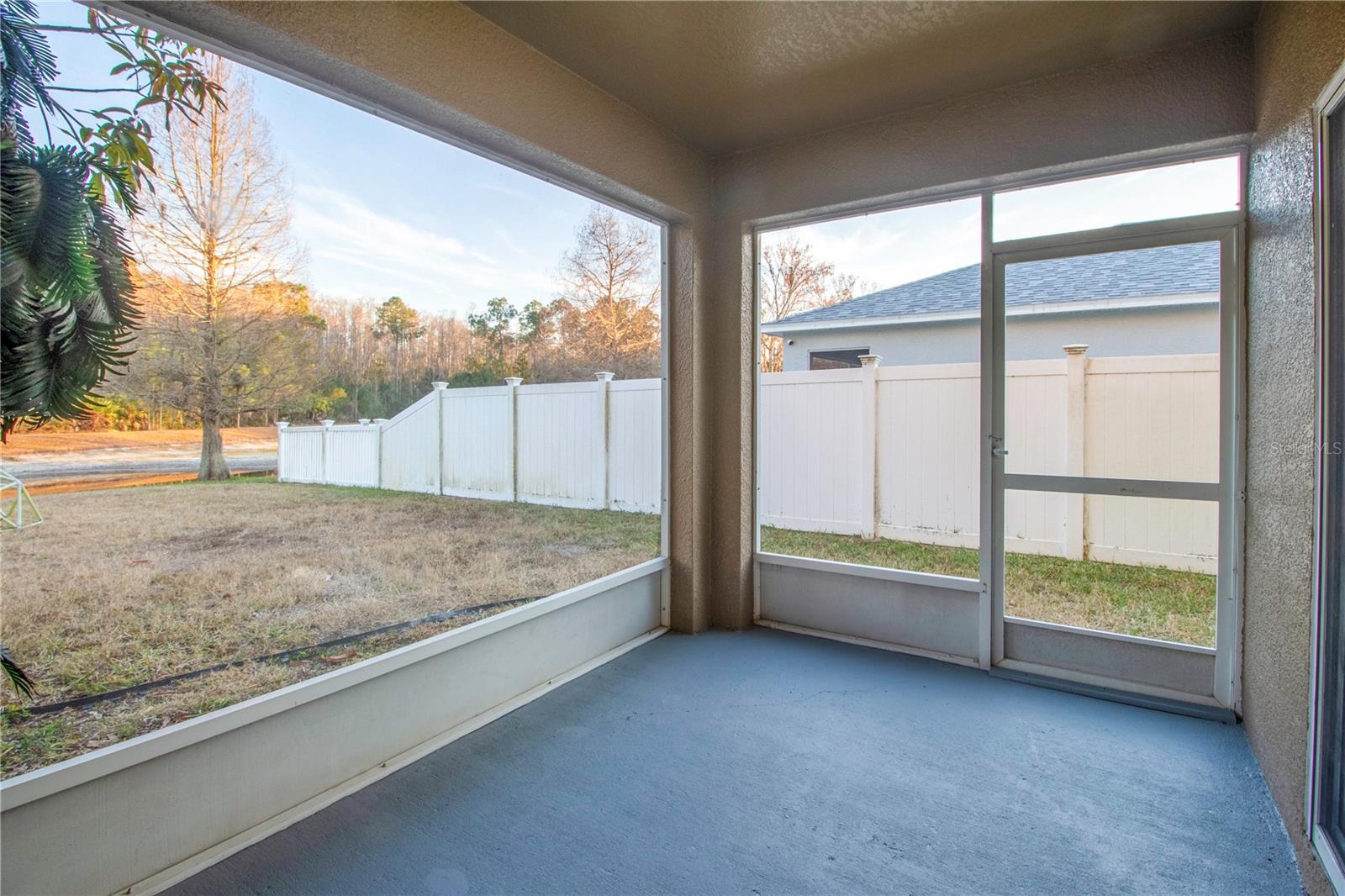 Image 10 of 62 For 12636 White Bluff Road