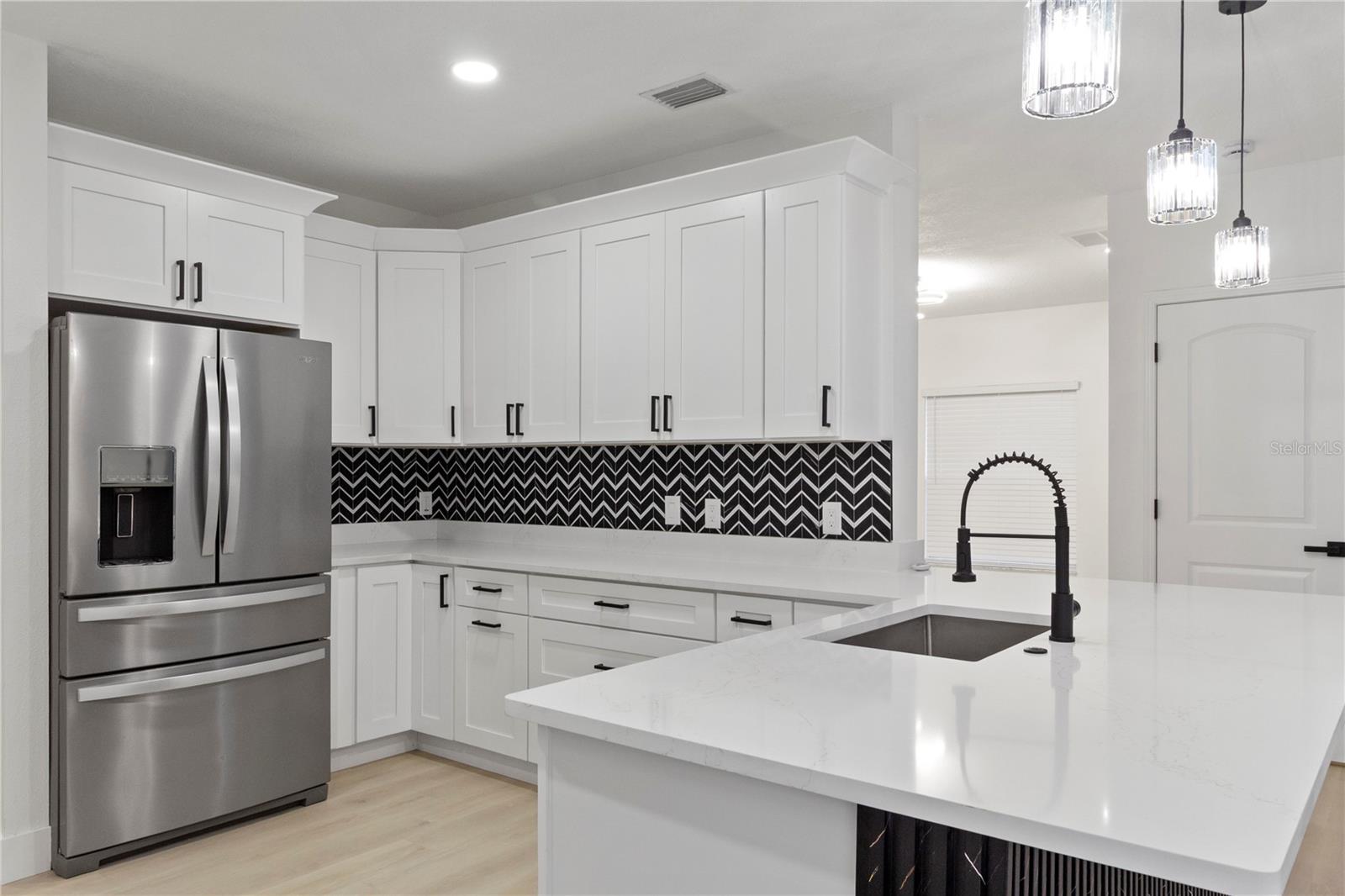 Image 31 of 62 For 12636 White Bluff Road